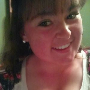 Meet your Posher, Lacey